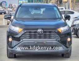 TOYOTA – RAV4 ( X 4WD)