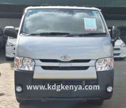 TOYOTA – REGIUS ACE (DX)