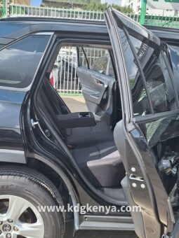 TOYOTA – RAV4 ( X 4WD) full