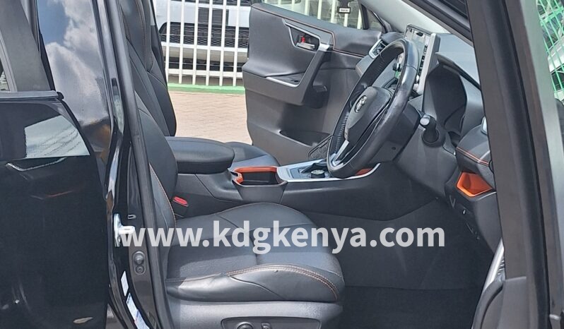 
TOYOTA – RAV4 (ADVENTURE / 4WD) full									