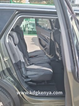 
PEUGEOT 5008 (1.6L / 5 SEATER) full									