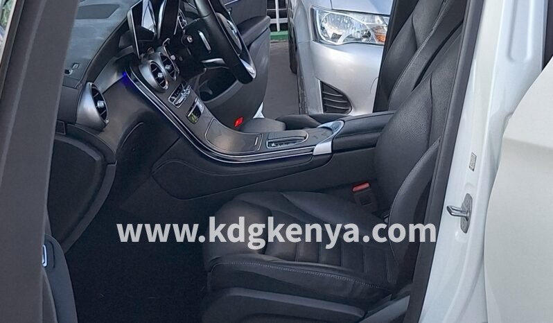 
MERCEDES –  BENZ GLC CLASS (GLC / 4MATIC / AWD) full									