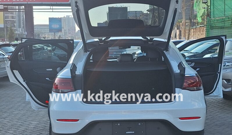 
MERCEDES –  BENZ GLC CLASS (GLC / 4MATIC / AWD) full									