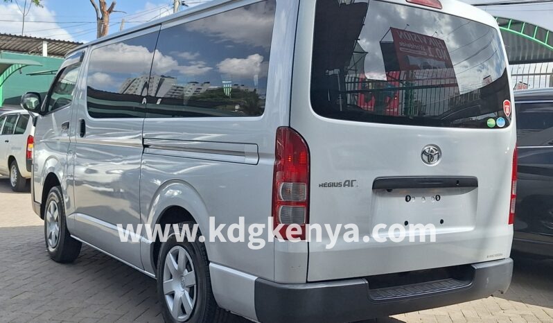 
								TOYOTA – REGIUS ACE (DX) full									