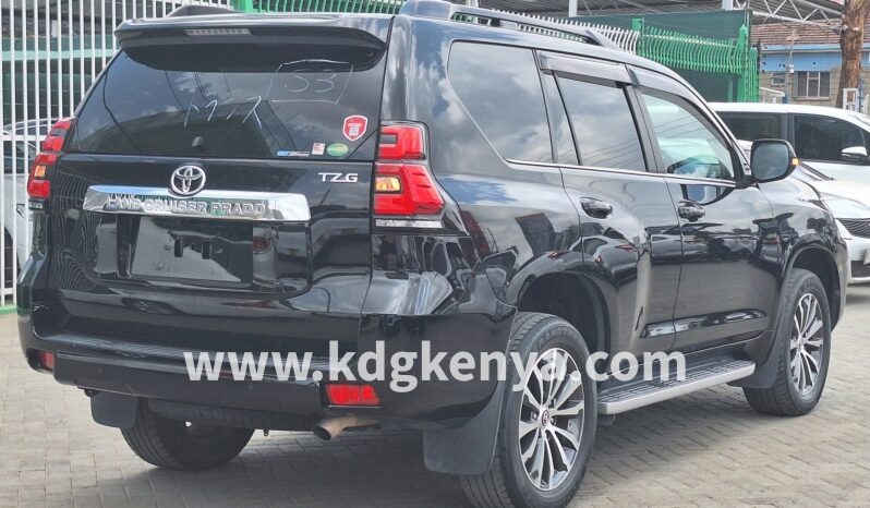 
TOYOTA – LAND CRUISER PRADO (TZ.G / 8 SEATER / 4WD) full									
