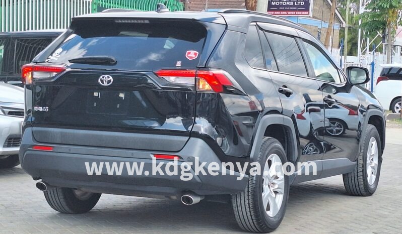 
TOYOTA – RAV4 ( X 4WD) full									