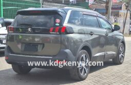 
PEUGEOT 5008 (1.6L / 5 SEATER) full									