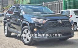 TOYOTA – RAV4 ( X 4WD)