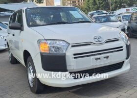 TOYOTA – PROBOX VAN (DX COMFORT)