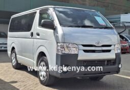 TOYOTA – REGIUS ACE (DX)