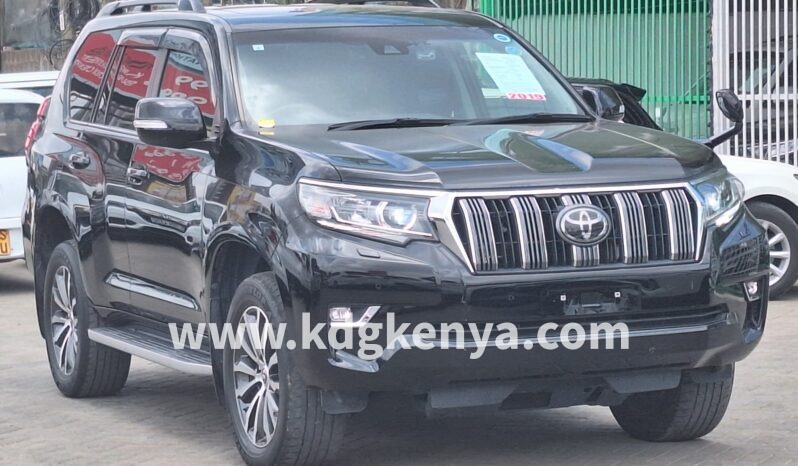 
TOYOTA – LAND CRUISER PRADO (TZ.G / 8 SEATER / 4WD) full									