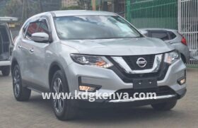 NISSAN – XTRAIL (20Xi 4WD)