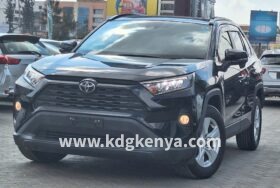 TOYOTA – RAV4 ( X 4WD)