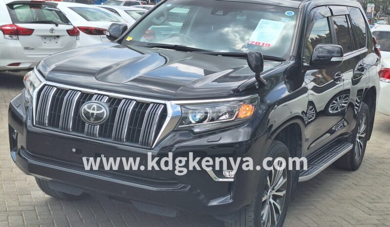 
TOYOTA – LAND CRUISER PRADO (TZ.G / 8 SEATER / 4WD) full									
