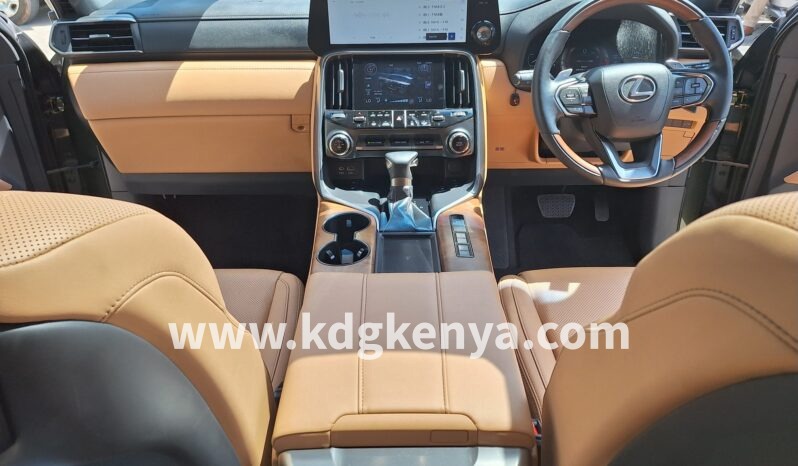 
LEXUS – LX (LX600 / 4WD) full									