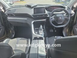 PEUGEOT 5008 (1.6L / 5 SEATER)