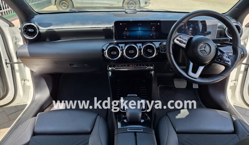 
MERCEDES-BENZ – A CLASS – A180 (1.4L / EX-JAPAN / 2WD) full									