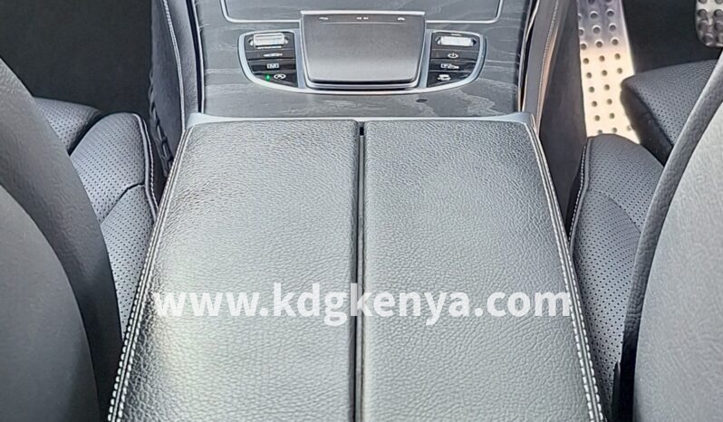 
MERCEDES –  BENZ GLC CLASS (GLC / 4MATIC / AWD) full									