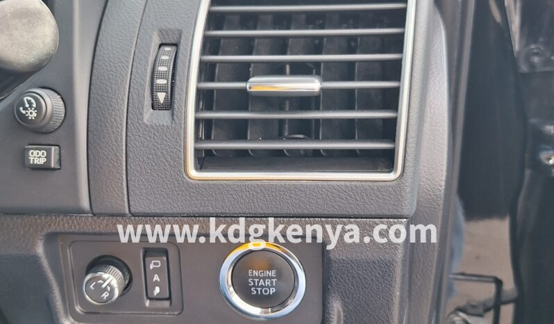 
TOYOTA – LAND CRUISER PRADO (TZ.G / 8 SEATER / 4WD) full									