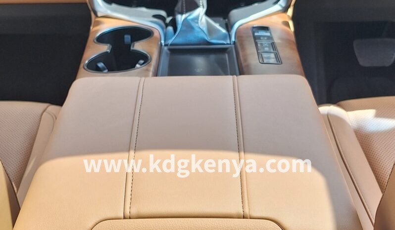 
LEXUS – LX (LX600 / 4WD) full									