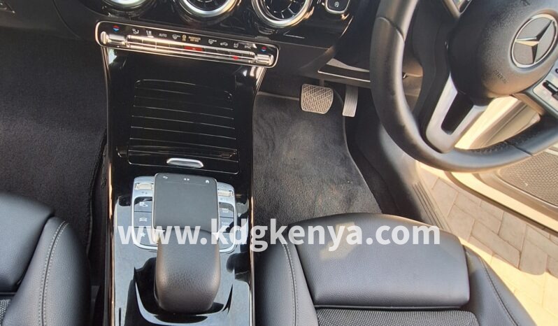 
MERCEDES-BENZ – A CLASS – A180 (1.4L / EX-JAPAN / 2WD) full									