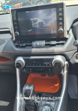 TOYOTA – RAV4 (ADVENTURE / 4WD) full