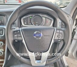 VOLVO – S60 (S60 / D4 CLASSIC) full