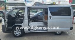 
										TOYOTA – REGIUS ACE (DX) full									