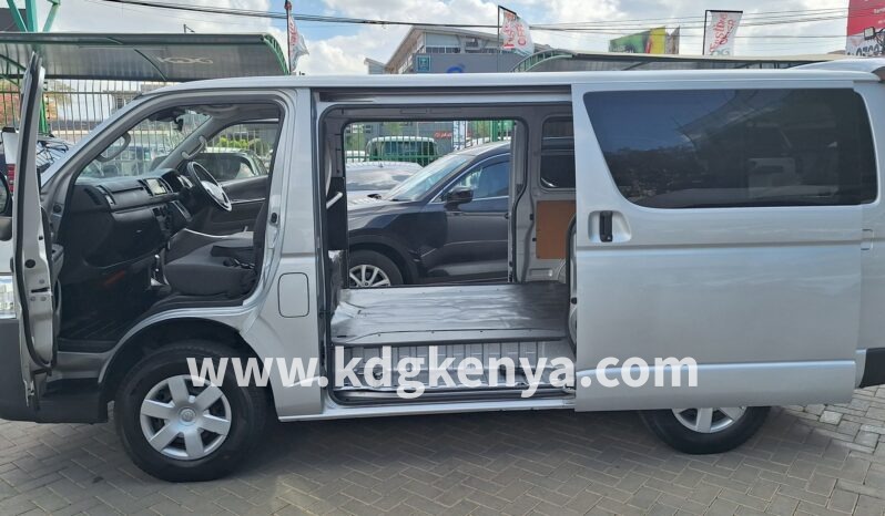 
								TOYOTA – REGIUS ACE (DX) full									