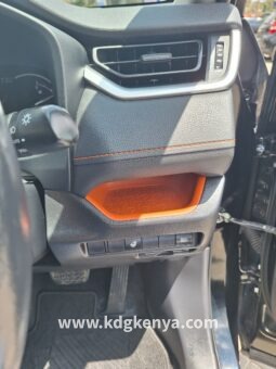 TOYOTA – RAV4 (ADVENTURE / 4WD) full