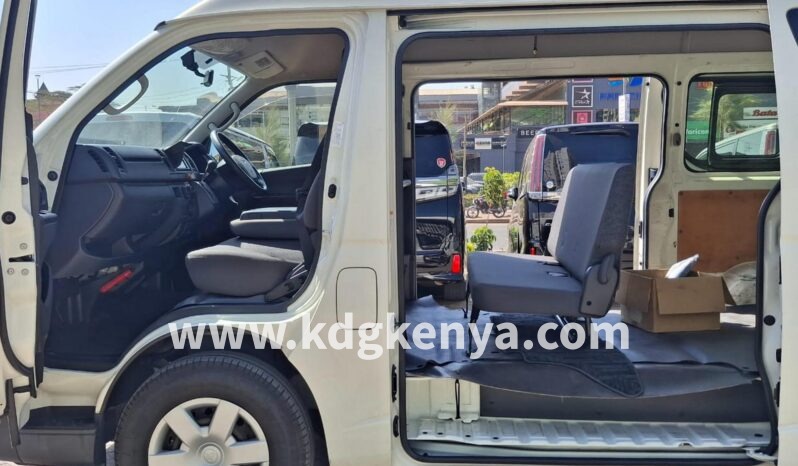 
TOYOTA – HIACE (DT DX LONG) full									