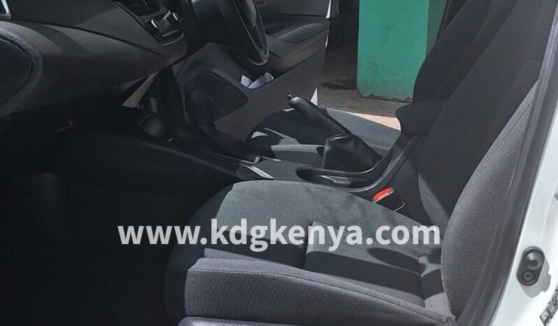 
TOYOTA – COROLLA (TOURING) full									