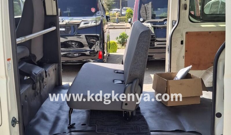 
TOYOTA – HIACE (DT DX LONG) full									