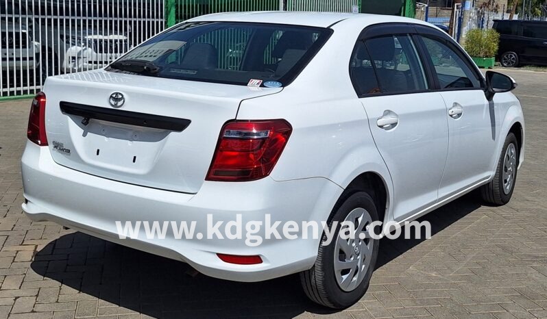 
TOYOTA – COROLLA AXIO (1.5X 4WD) full									