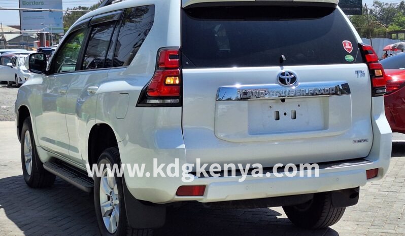 
TOYOTA – LAND CRUISER PRADO (TX) full									