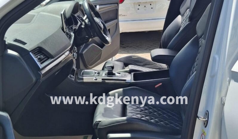 
AUDI – SQ5 (V8T) full									