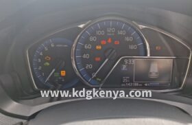 TOYOTA – COROLLA FIELDER (HYBRID)