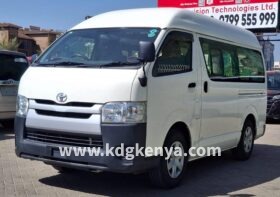 TOYOTA – HIACE (DT DX LONG)