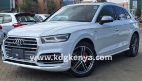 AUDI – SQ5 (V8T)