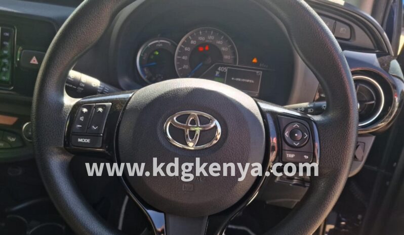 
TOYOTA – VITZ (HYBRID F SAFETY -EDI) full									