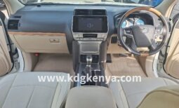 TOYOTA – LAND CRUISER PRADO (TX / 4WD )