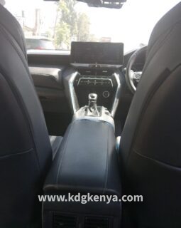 TOYOTA – HARRIER (Z GRADE)