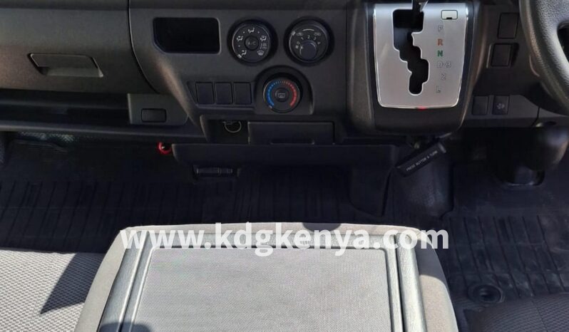 
TOYOTA – HIACE (DT DX LONG) full									