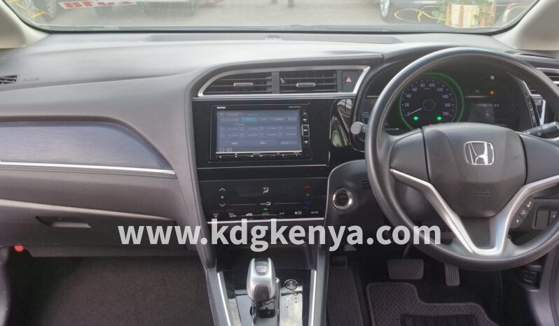 
HONDA – GRACE (HYBRID DX) full									