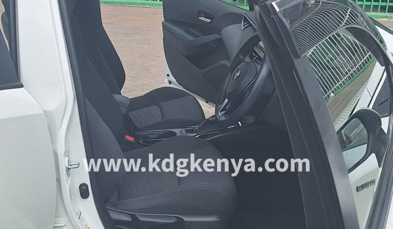 
TOYOTA – COROLLA (SPORT) full									