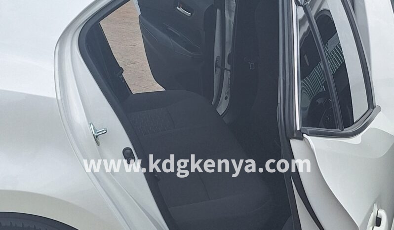 
TOYOTA – COROLLA (SPORT) full									