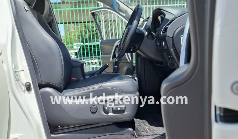 
TOYOTA – LAND CRUISER PRADO (TX) full									