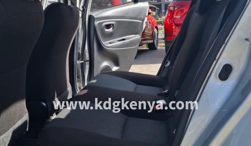 
TOYOTA – VTZ (HYBRID F) full									