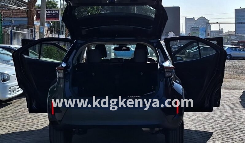 
YARIS CROSS (HYBRID X) full									