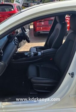 MERCEDES – Benz (A180 Progressive) full